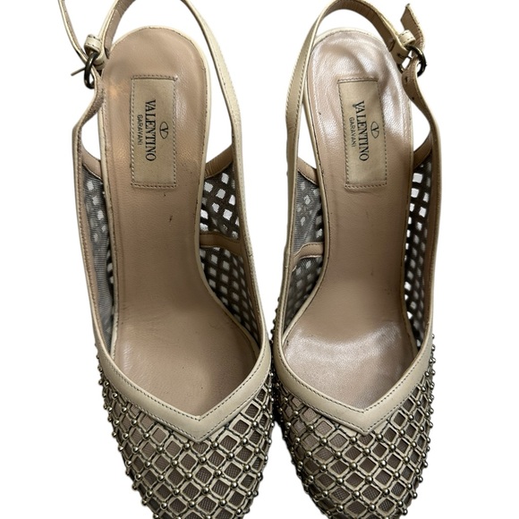Valentino beige women heels size 8.5